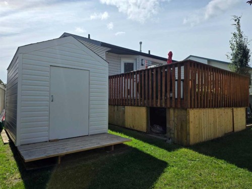 37 Pinnacle Crescent, Grande Prairie, AB - Outdoor With Exterior