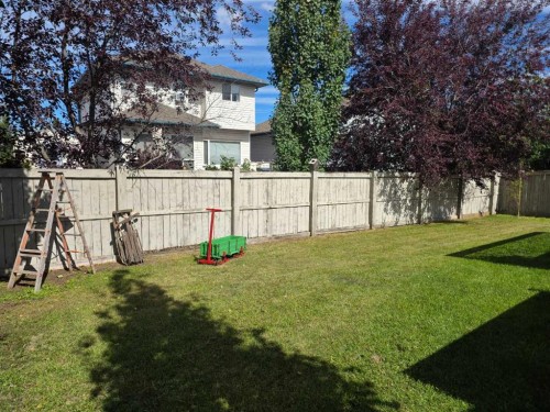 37 Pinnacle Crescent, Grande Prairie, AB - Outdoor