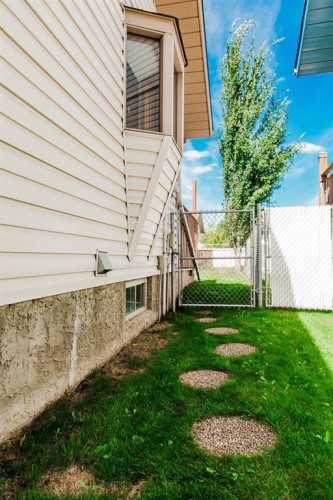 10610 Michaelis Boulevard, Grande Prairie, AB - Outdoor With Exterior