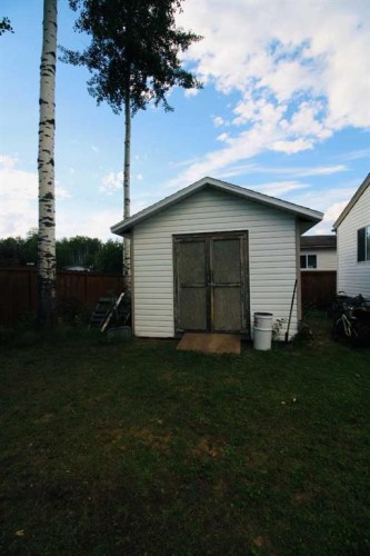 45 Dragonfly Crescent, High Level, AB - Outdoor