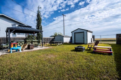 5405 42 Ave, Grimshaw, AB - Outdoor