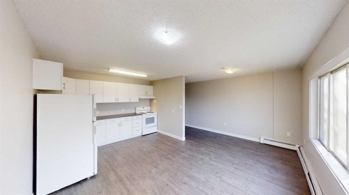 302-9926 105 Avenue , Grande Prairie, AB T8V 1G9 3