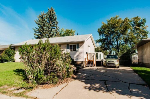9940 88 Avenue  Grande Prairie, AB T8V 0C2