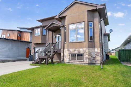 10407 102 Ave  Sexsmith, AB T0H 3C0