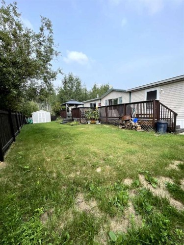 18 Dragonfly Crescent, High Level, AB - Outdoor