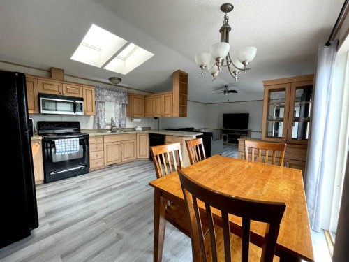 18 Dragonfly Crescent, High Level, AB - Indoor