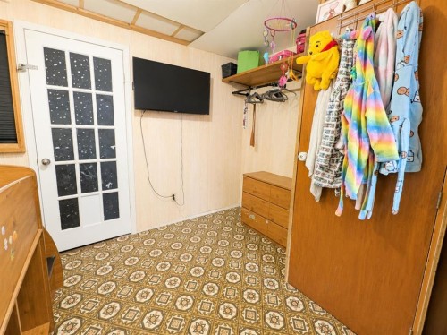4611 48 Street, Rycroft, AB - Indoor