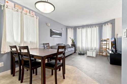 13005 90 Street, Grande Prairie, AB - Indoor Photo Showing Dining Room