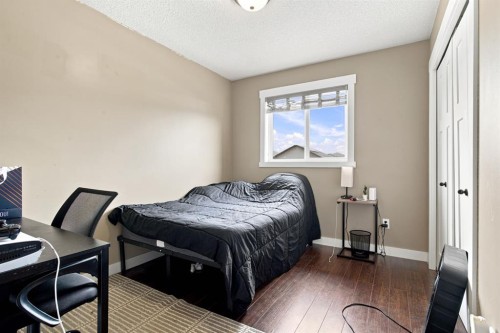 11551 75 Avenue, Grande Prairie, AB - Indoor Photo Showing Bedroom