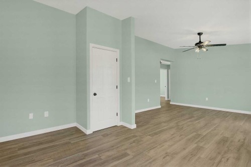 723020 Range Road 95, Beaverlodge, AB - Indoor Photo Showing Other Room