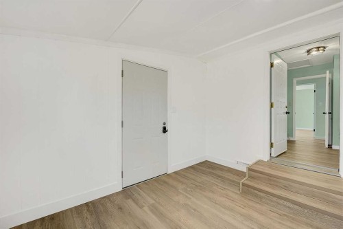 723020 Range Road 95, Beaverlodge, AB - Indoor Photo Showing Other Room
