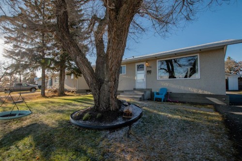 7656 Patterson Drive, Grande Prairie, AB 