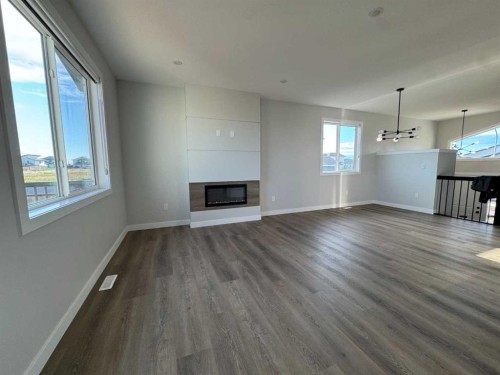B-10210 128 Avenue , Grande Prairie, AB T8V 6S9 2