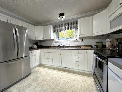 212-69402 Rge Rd 82, Grovedale, AB 