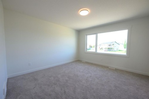 8721 128 Avenue, Grande Prairie, AB 