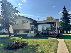 10220 117 Street Fairview, AB T0H 1L0