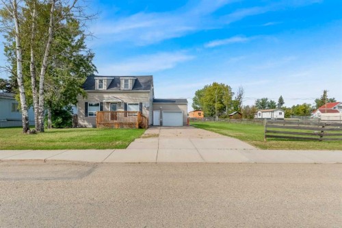 37-72127 Range Road 11, Debolt, AB 