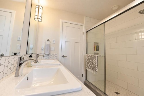 8214 87A Street, Grande Prairie, AB 