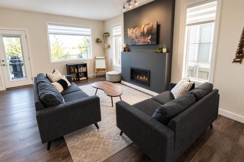 8214 87A Street, Grande Prairie, AB 