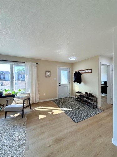 10418 105 Ave, La Crete, AB 