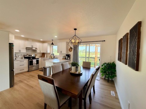 10418 105 Ave, La Crete, AB 