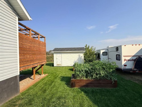 10418 105 Ave, La Crete, AB 