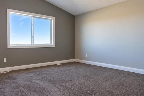8674 122 Avenue, Grande Prairie, AB 