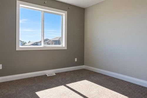 8674 122 Avenue, Grande Prairie, AB 