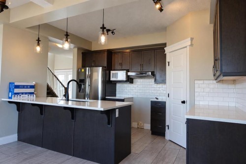 8674 122 Avenue, Grande Prairie, AB 