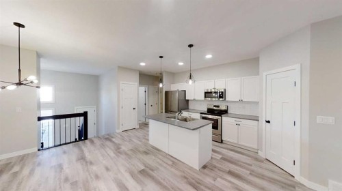 B-10209 128 Avenue , Grande Prairie, AB T8V 6T1 5