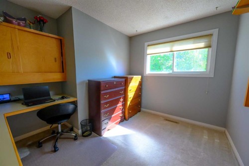 9630 91B Avenue, Grande Prairie, AB 