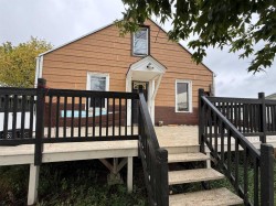 824 1 Avenue Hines Creek, AB T0H 2A0