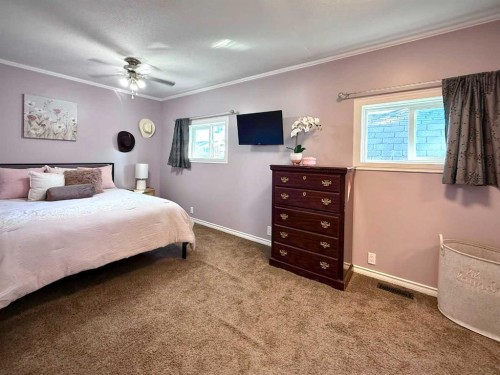 9732 100 Street, Wembley, AB 