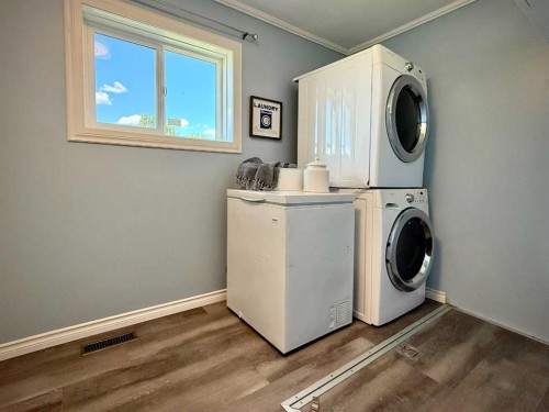 9732 100 Street, Wembley, AB 
