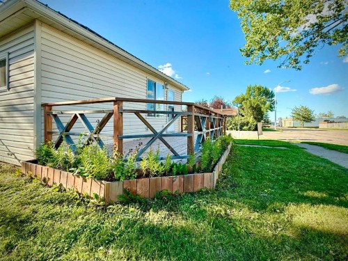9732 100 Street, Wembley, AB 