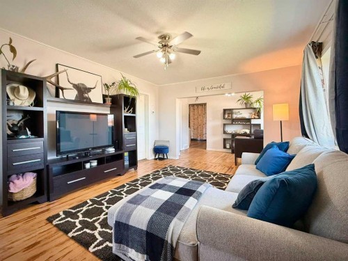 9732 100 Street, Wembley, AB 