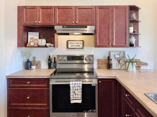 8606 70 Avenue, Grande Prairie, AB 