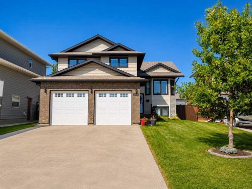 8606 70 Avenue, Grande Prairie, AB 