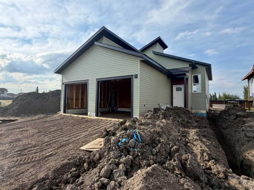 9216 95 Avenue, Wembley, AB 