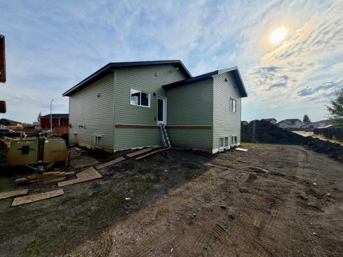 9216 95 Avenue, Wembley, AB 