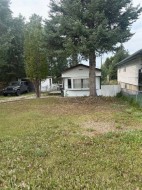 1107 7 AVENUE Avenue NORTHBeaverlodge, AB T0H 0C0