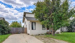 9449 69 Avenue Grande Prairie, AB T8V 5W6