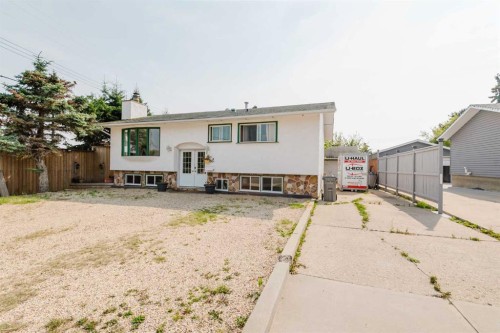 9205 111 Avenue  Grande Prairie, AB T8V 3L7