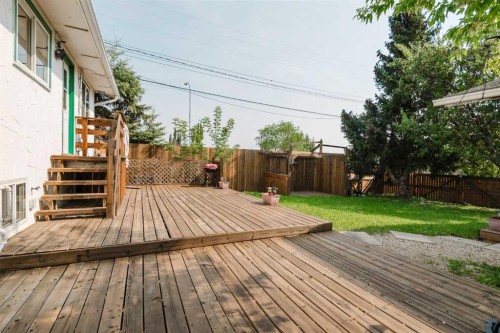 9205 111 Avenue, Grande Prairie, AB 