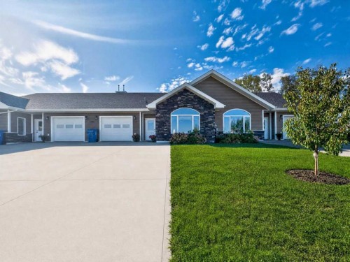 10104 #2 112 Street, La Crete, AB 