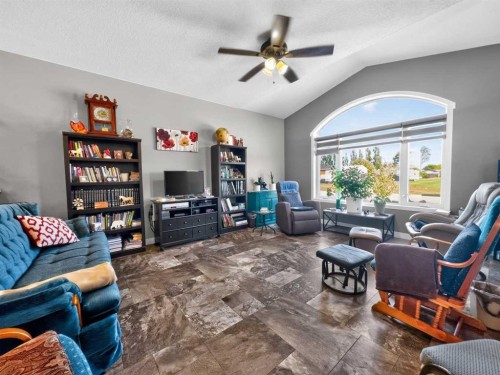 10104 #2 112 Street, La Crete, AB 