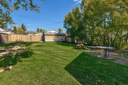 9320 106 Avenue, Grande Prairie, AB 