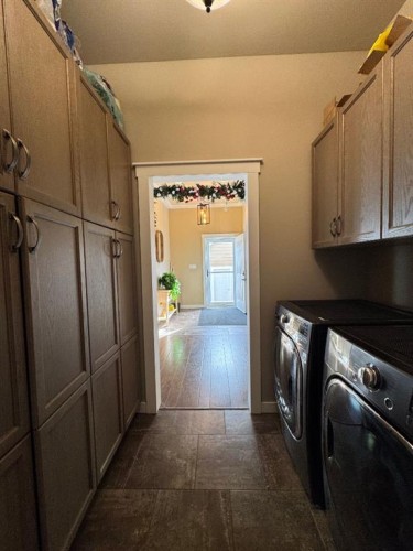 11608 120 Avenue Close, Fairview, AB 
