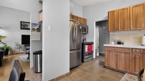 9908 86 Park Avenue, Grande Prairie, AB 