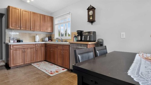 9908 86 Park Avenue, Grande Prairie, AB 
